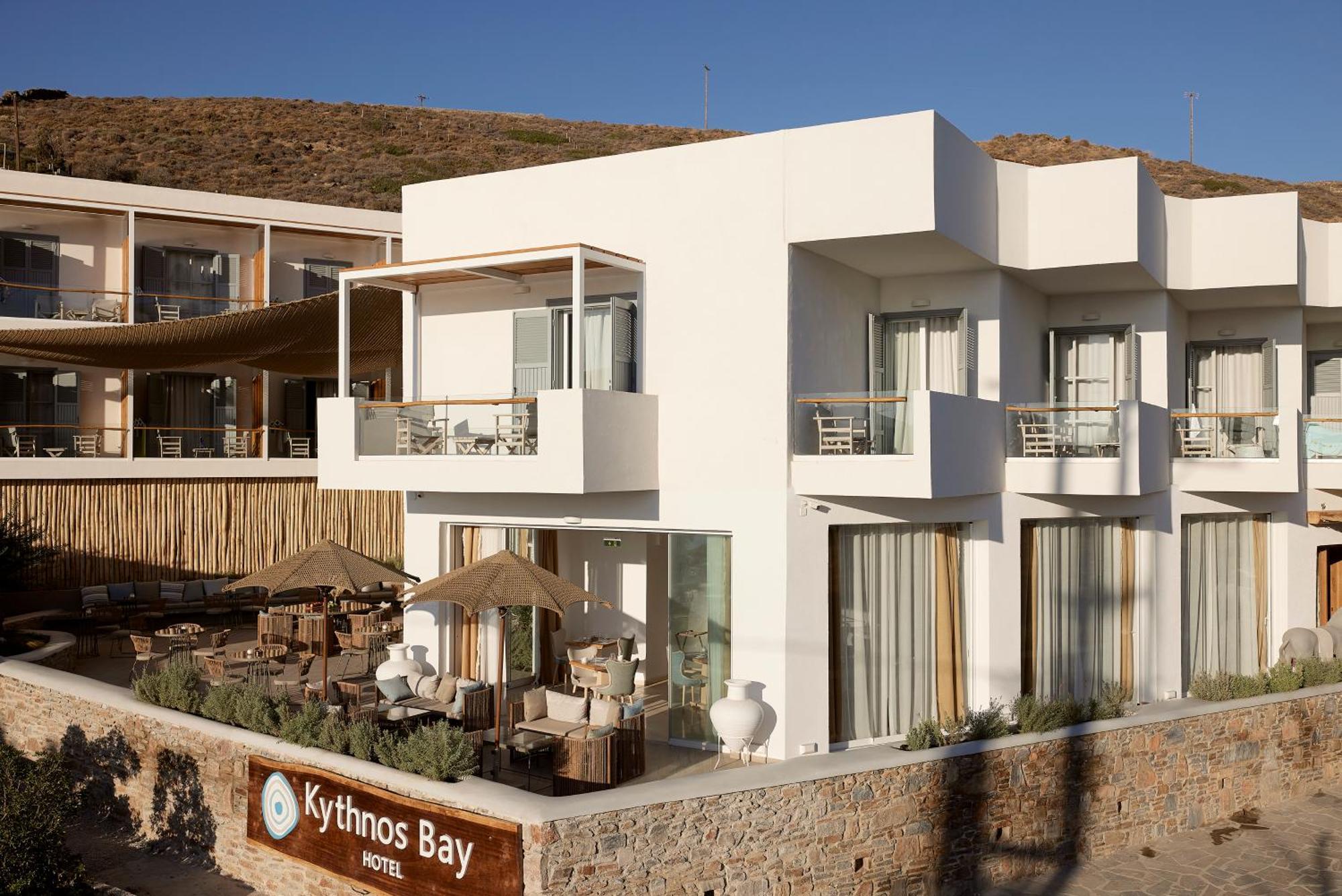Kythnos Bay Hotel Loutrá Екстериор снимка