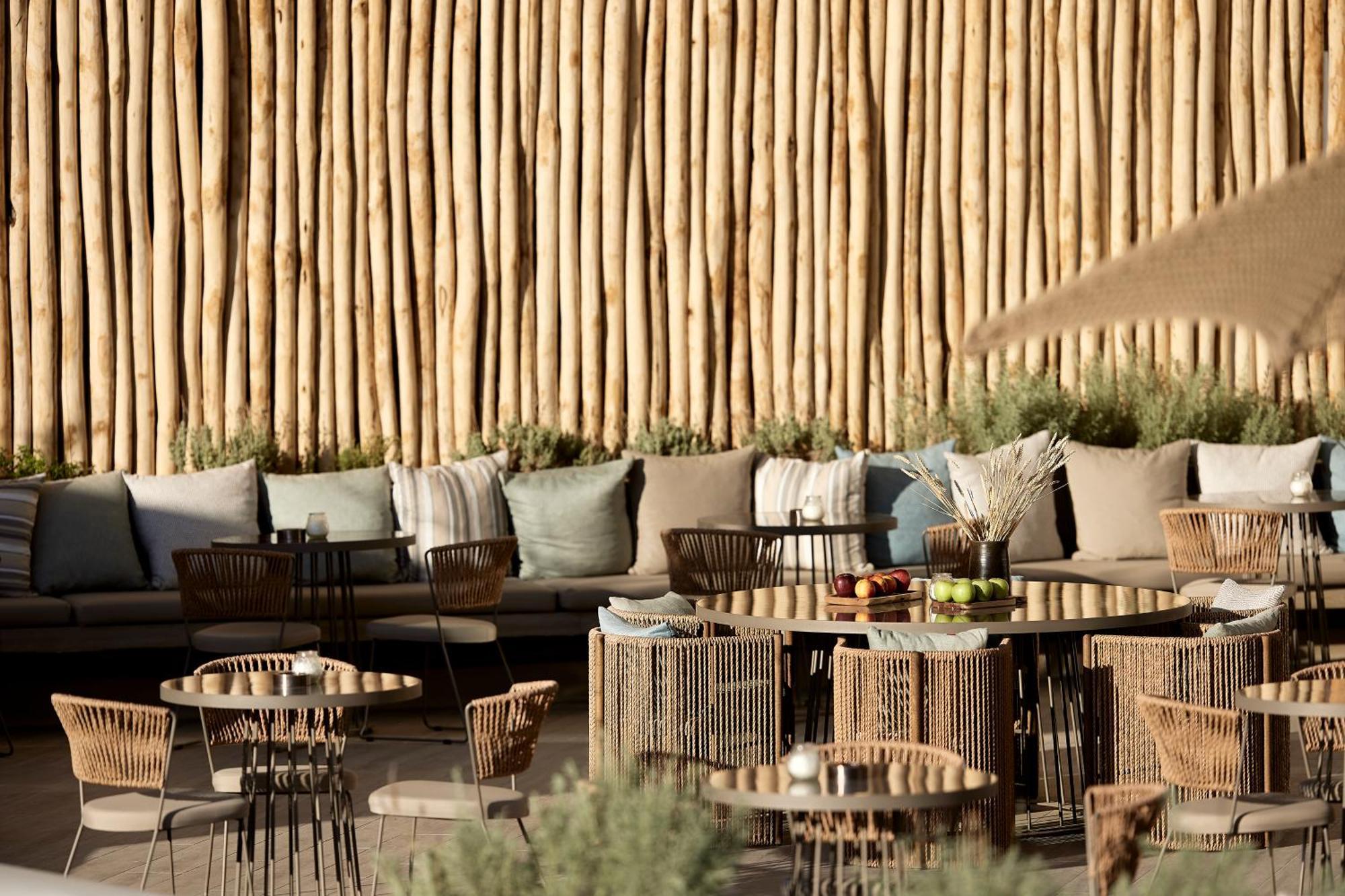Kythnos Bay Hotel Loutrá Екстериор снимка